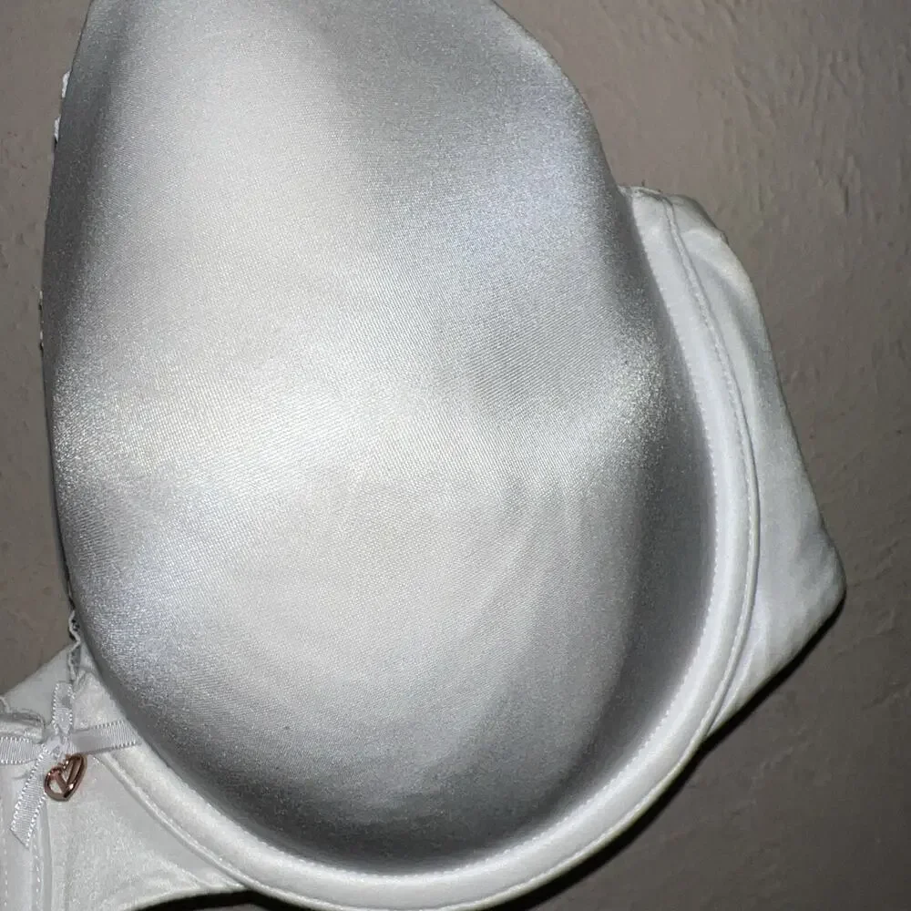 Victoria’s Secret 36D Body By Victoria Perfect Coverage Tags Cut Out VS Sexy - Picture 6 of 12